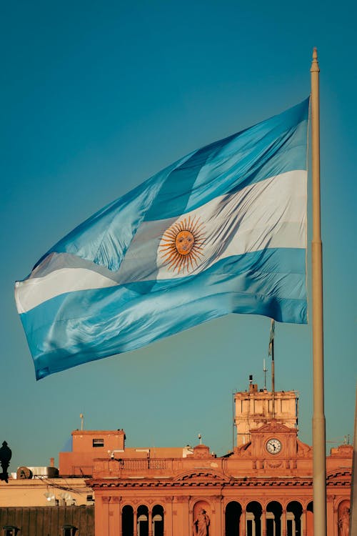 Argentina confirma segundo caso de gripe aviária H5 em granja comercial