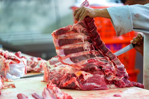 Casos de febre aftosa se espalham pela China e já atingem 12 províncias, diz mídia local